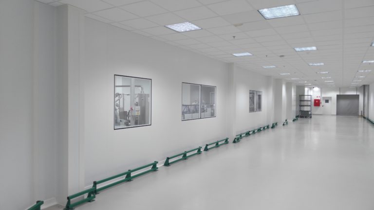 laboratórium építés